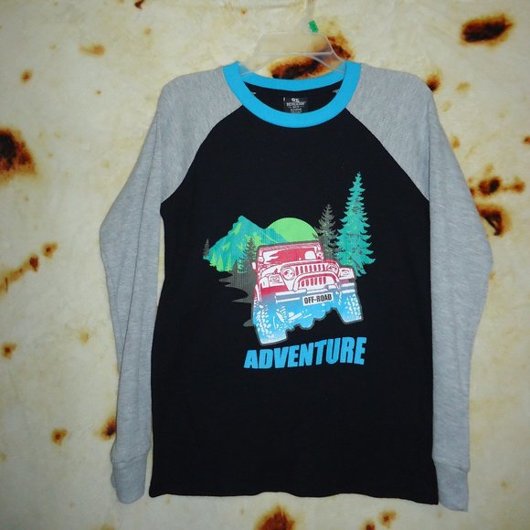 Revolutions boys long sleeve Shirt size L and S - Picture 1 of 3